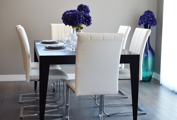 Top cleaning tips for your dining room 